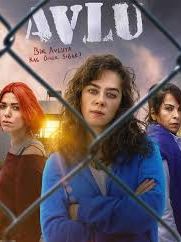 Avlu saison 2 poster